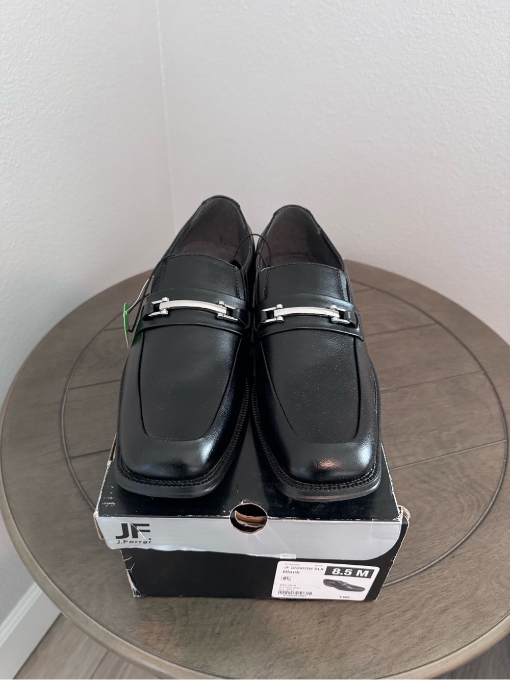 jf j.ferrar Black men's Leather Slip-On Loafers with Silver Bit